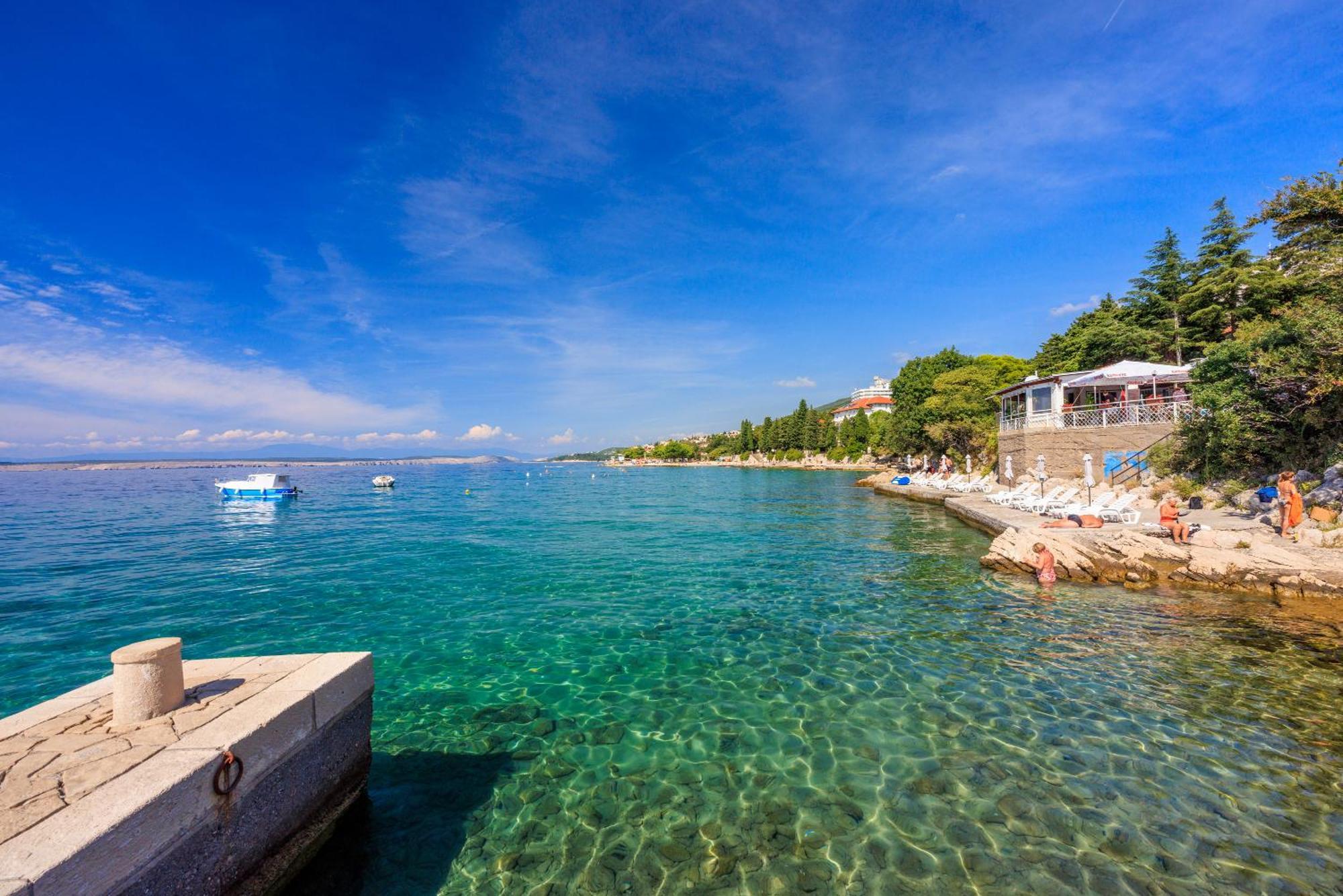 Mediteran Hotel By Aminess Crikvenica Exterior photo